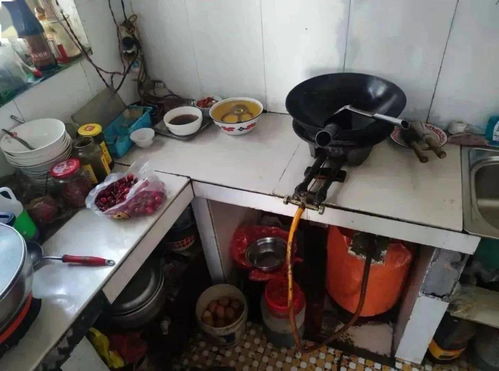 淄博餐飲廚房用具加工紅黑榜發(fā)布，整改前后對比圖彰顯治理成效